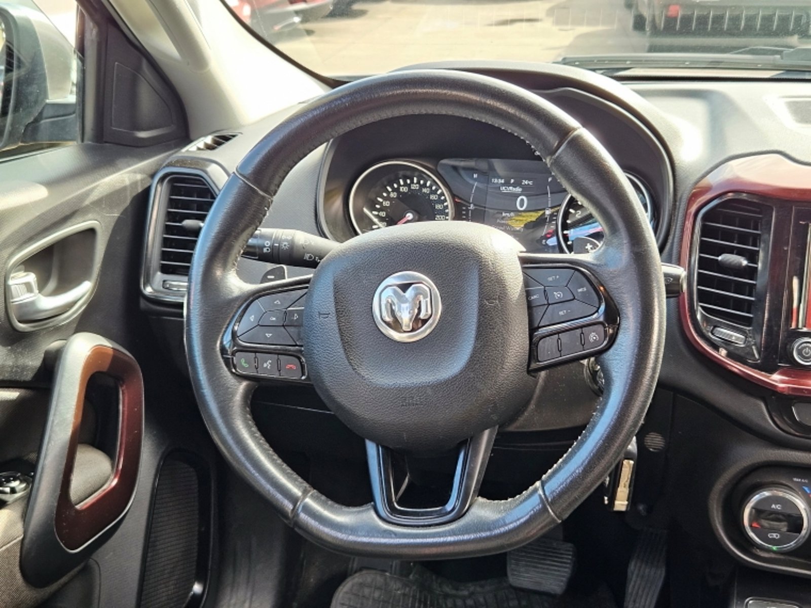 RAM 1000 Big Horn Dcab 1.8 Aut 2021 - Imagen 11 de 20