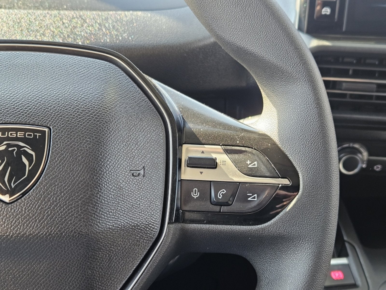PEUGEOT Partner Mca L1 Bluehdi 100 Mt6 2025 - Imagen 15 de 20