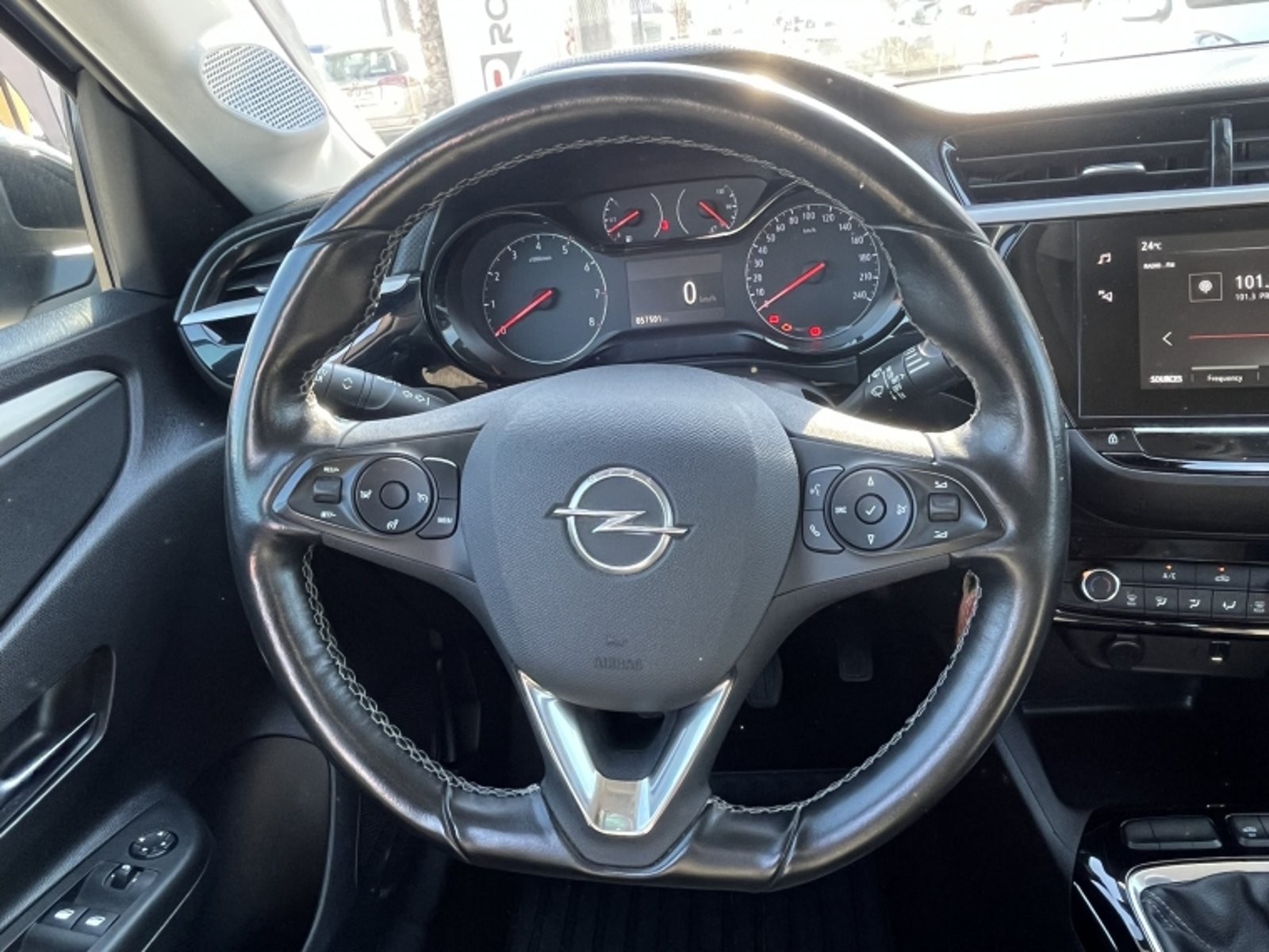 OPEL Corsa Mt5 1.2 2023 - Imagen 16 de 20