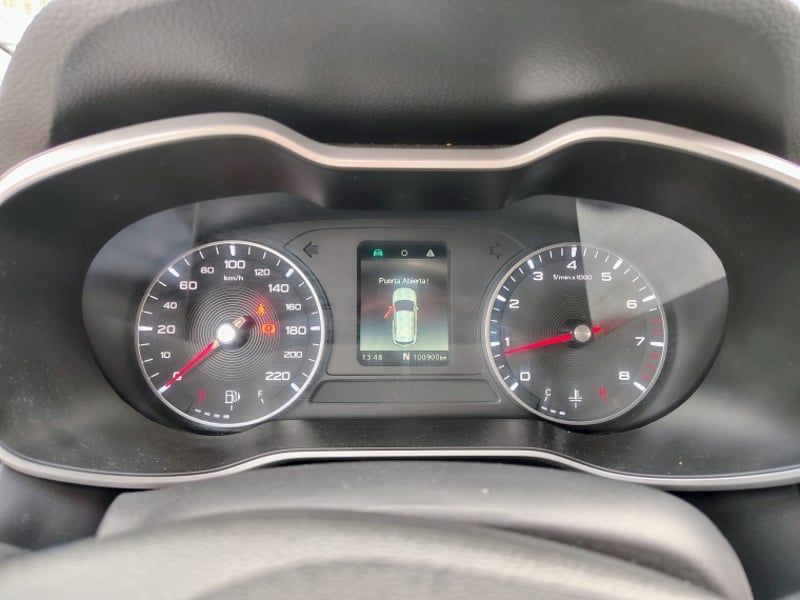 MG Zx 1.5 2022 - Imagen 12 de 19