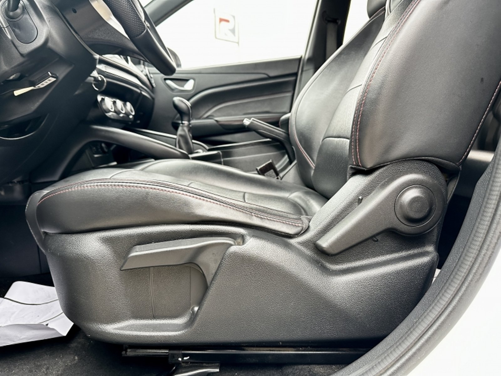 DFSK 500 Luxury 1.5 2022 - Imagen 16 de 20