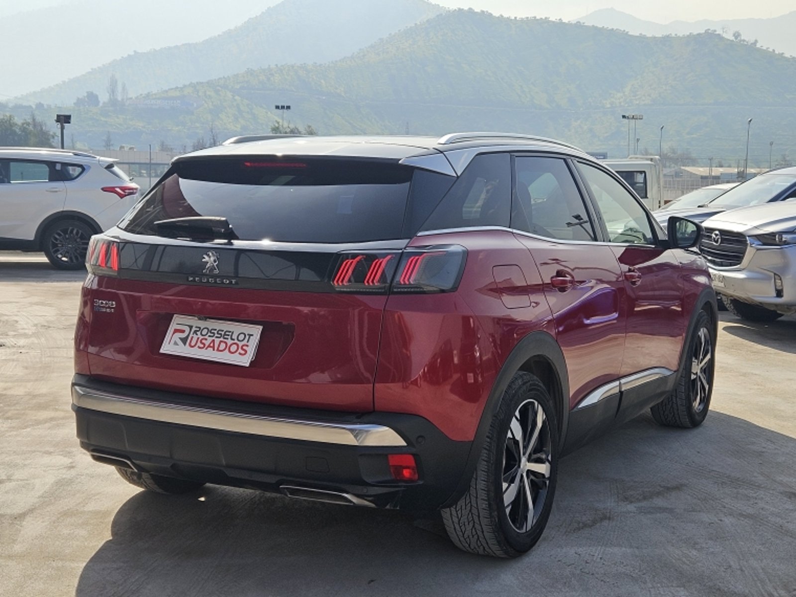 Peugeot 3008 Hybrid 300 4x4 1.6 Aut 2022 - Foto 4 de 20