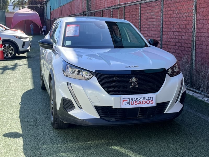 Peugeot 2008 Active 130 1.2 2023 - Imagen 7 de 20