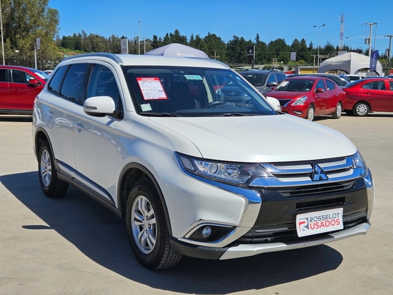 Mitsubishi Outlander 2.0 2018 - Imagen 4 de 20