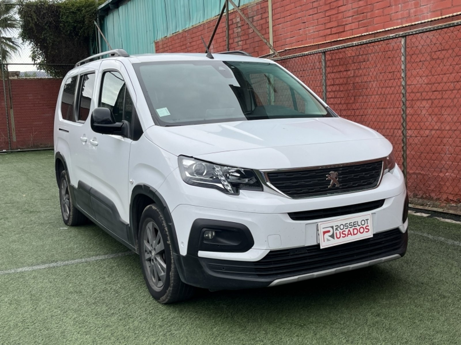 Peugeot Rifter Allure Blue Hdi 4x2 1.5 2023 - Imagen 7 de 20