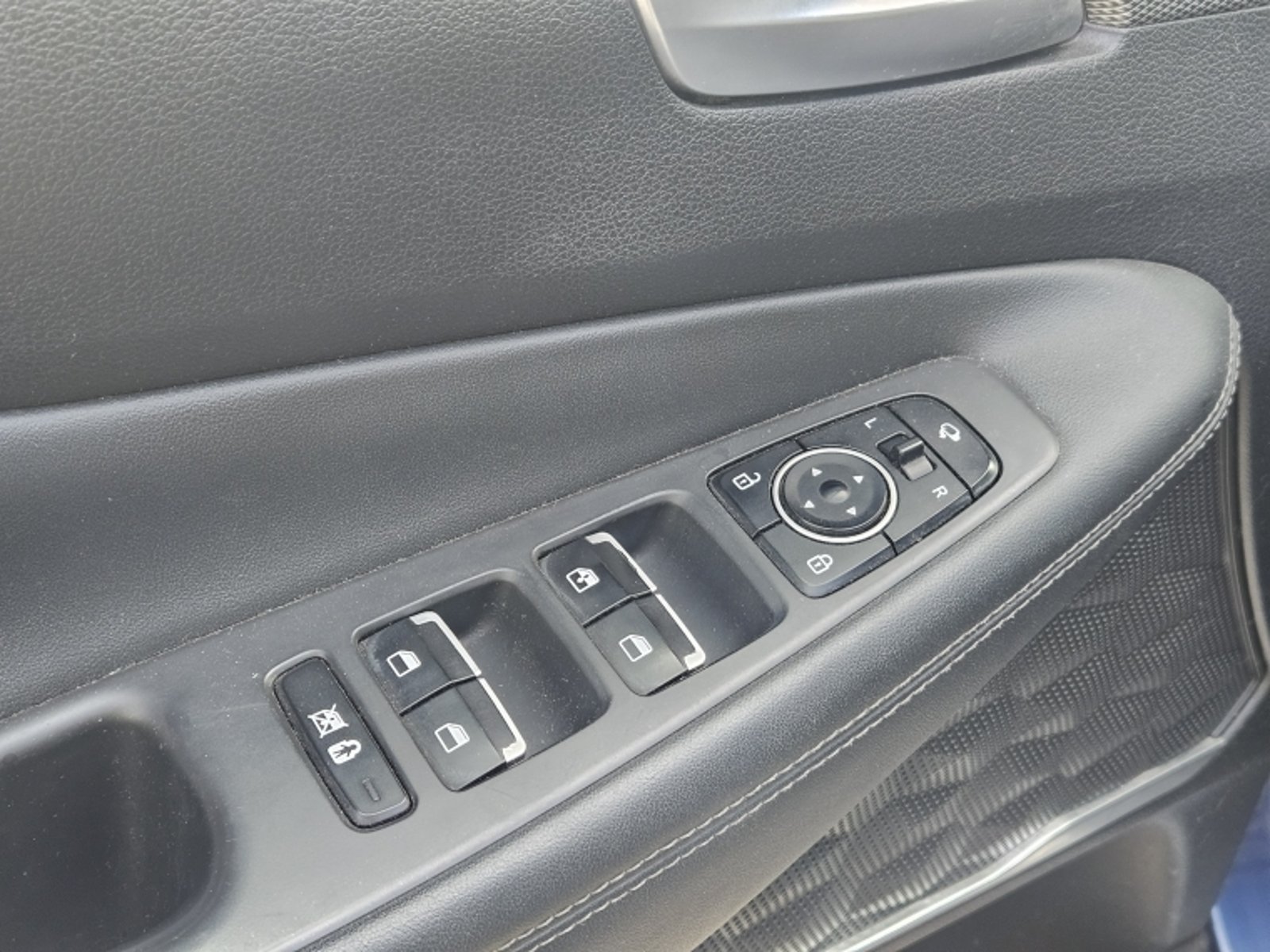 HYUNDAI Santa Fe 4x4 2.4 At 2020 - Imagen 15 de 20