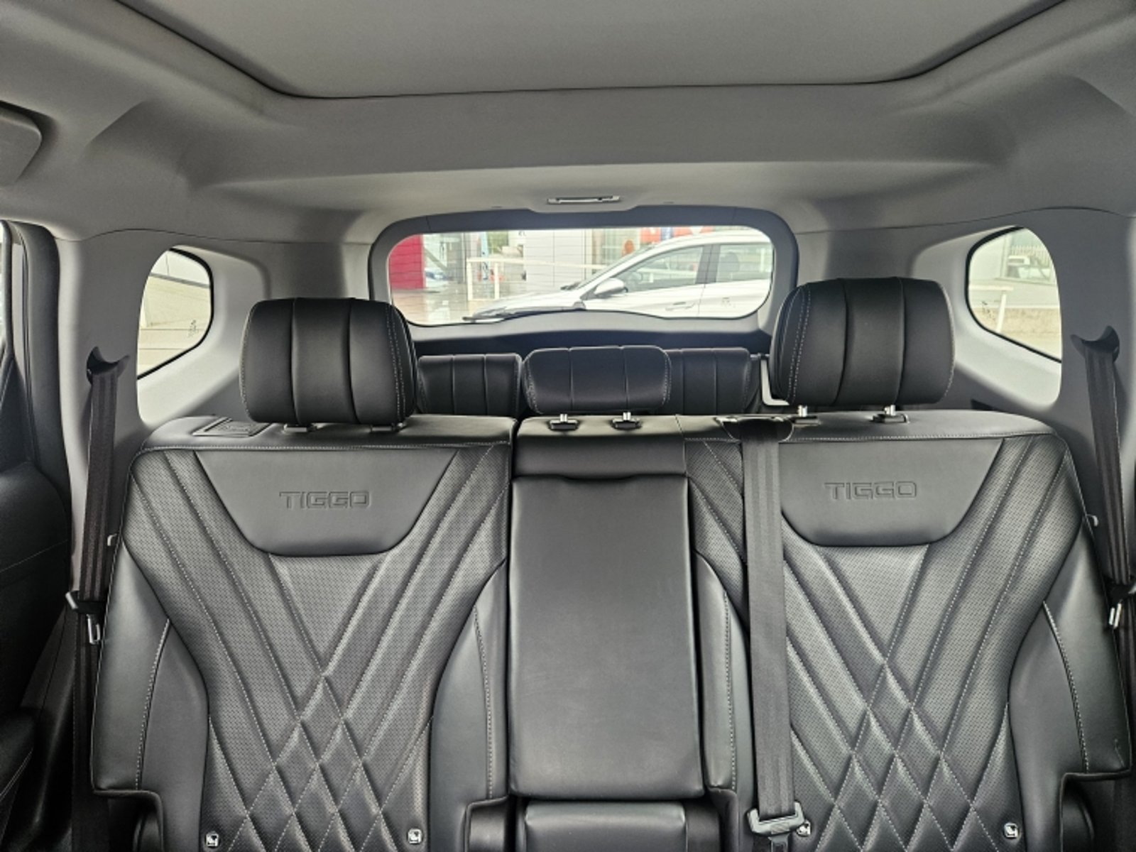 CHERY Tiggo 8 Pro Max 4x4 2.0 Aut 2023 - Imagen 18 de 20