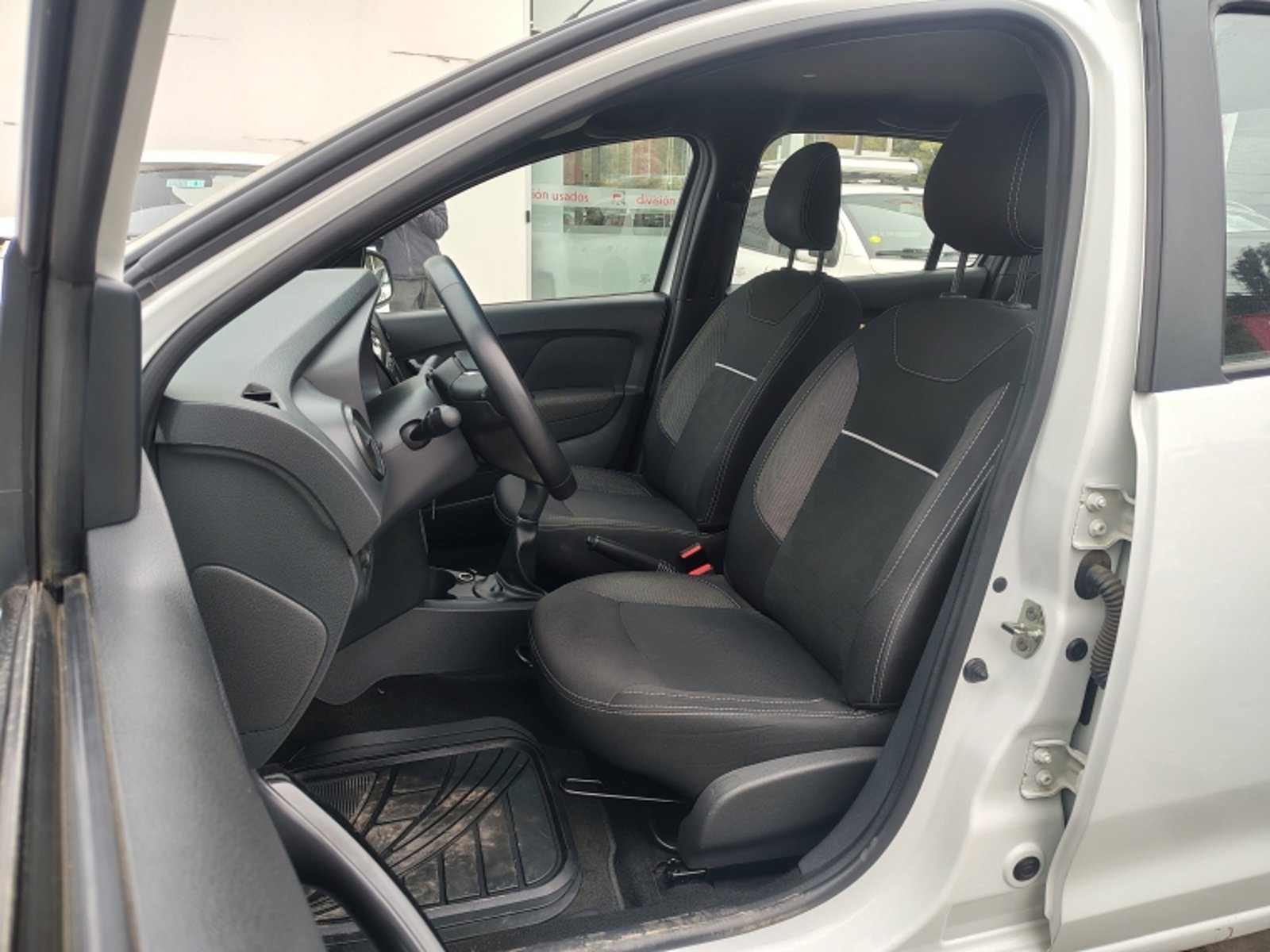 RENAULT Symbol Intens 1.6 2022 - Imagen 11 de 18