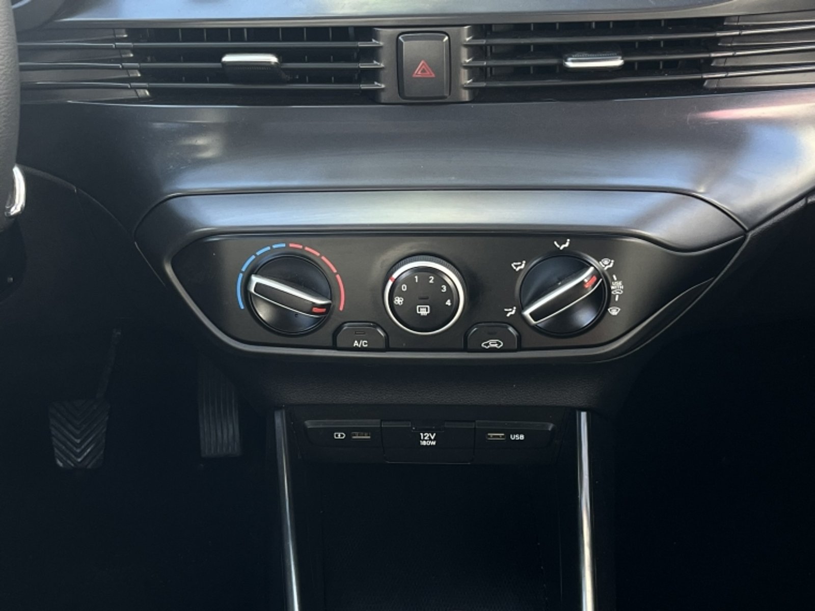 Hyundai I-20 I20 Bi3 1.4 2021 - Imagen 19 de 20