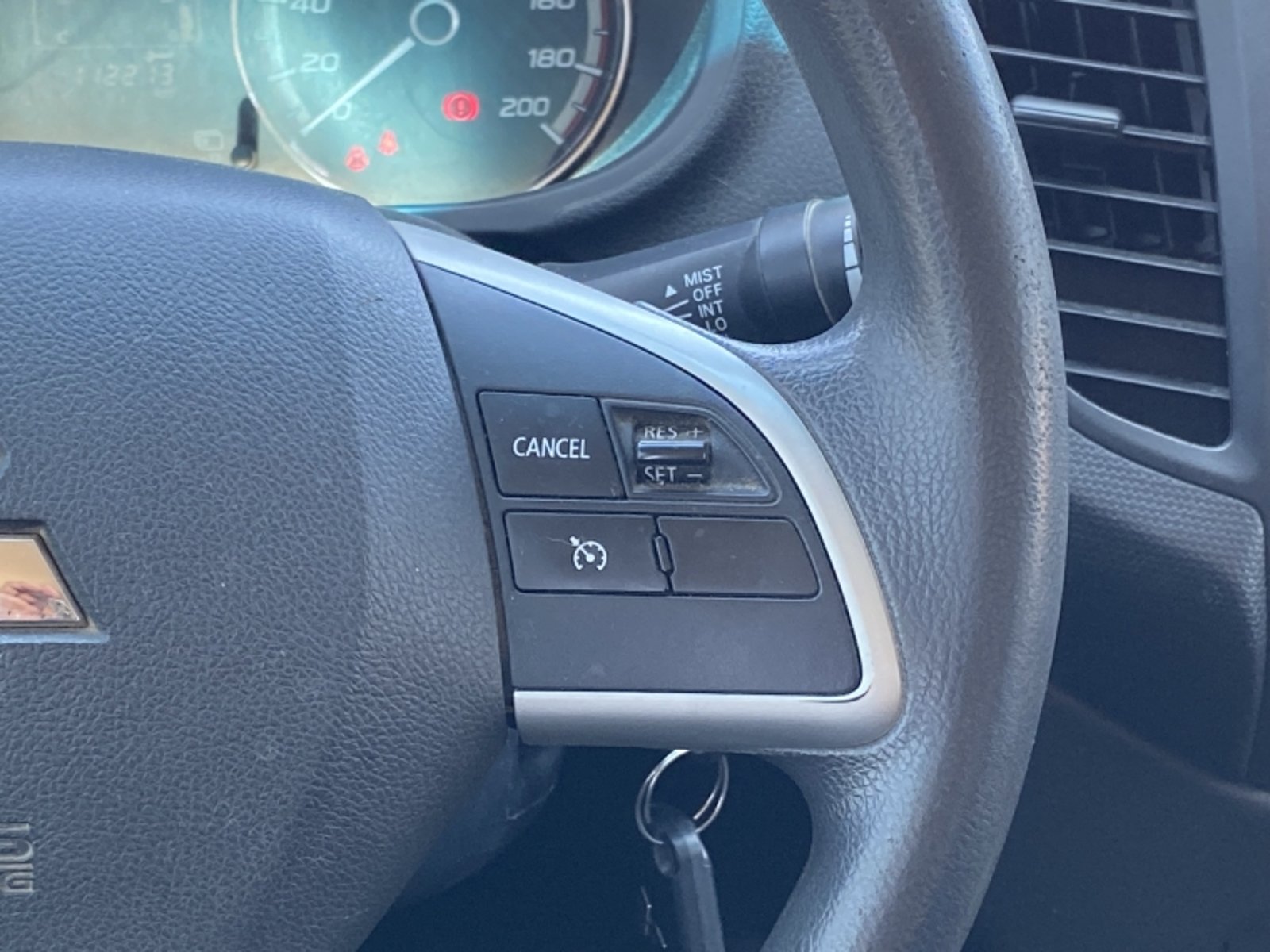 MITSUBISHI L200 D/c 2.4 Katana Cr 4x2 2021 - Imagen 15 de 20