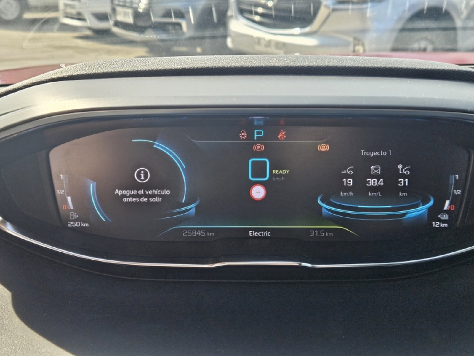 PEUGEOT 3008 Hybrid 300 4x4 1.6 Aut 2022 - Imagen 13 de 20