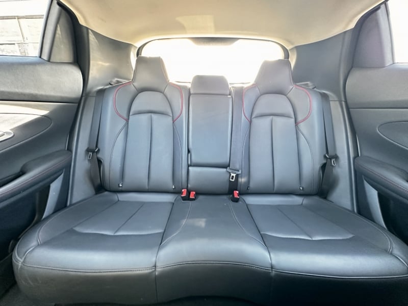 Changan UNI-T Unit Luxury 1.5 Aut 2023 - Imagen 17 de 20