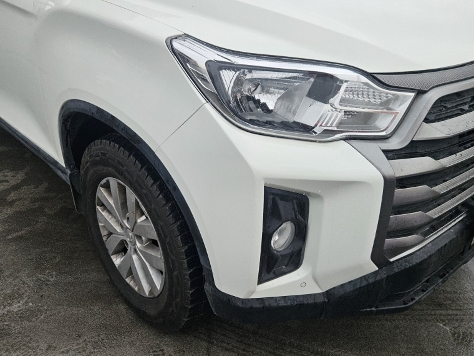 SSANGYONG GRAND MUSSO Musso Grand Glx 2.2 Td 4x4 6mt - Ql712 Euro 6 Urn Sa De Mn 2024 - Imagen 7 de 20