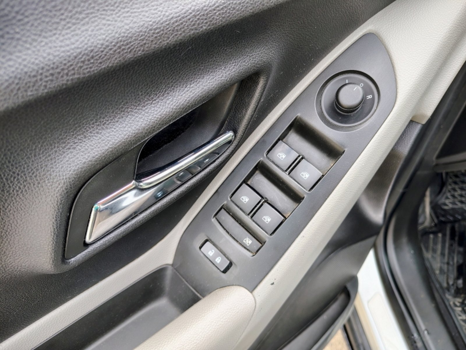 CHEVROLET Tracker Lt 1.8 2016 - Imagen 13 de 20