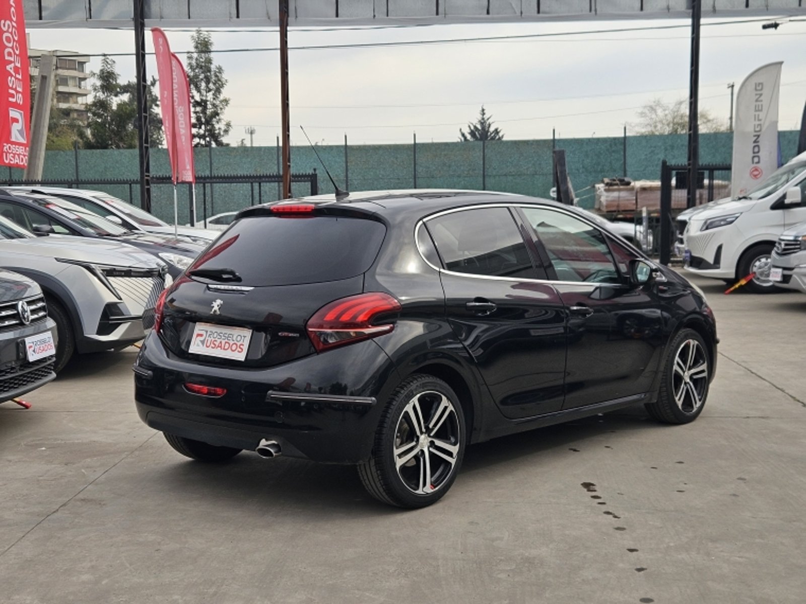 Peugeot 208 Gt Line 1.2 Aut 2016 - Imagen 4 de 20