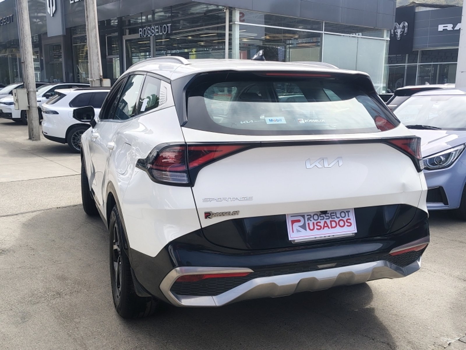 KIA Sportage Ex 2.0l 2023 - Imagen 7 de 19