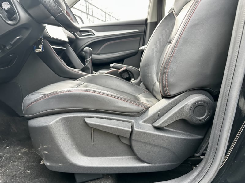 MG Zx 1.5 2022 - Imagen 16 de 20