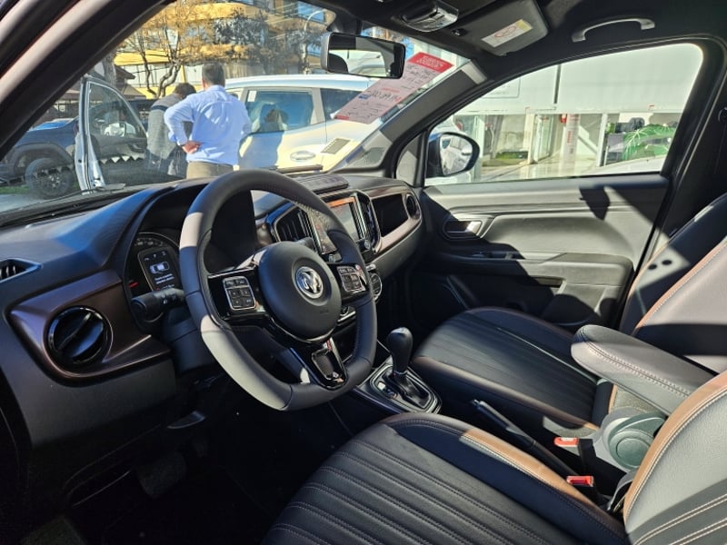 RAM 700 Longhorn 1.3 Aut 2023 - Imagen 12 de 20