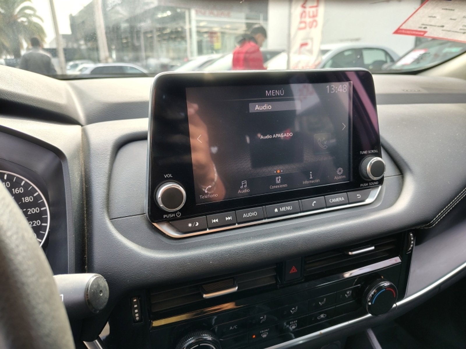 NISSAN Qashqai Turbo 1.3 2023 - Imagen 16 de 20
