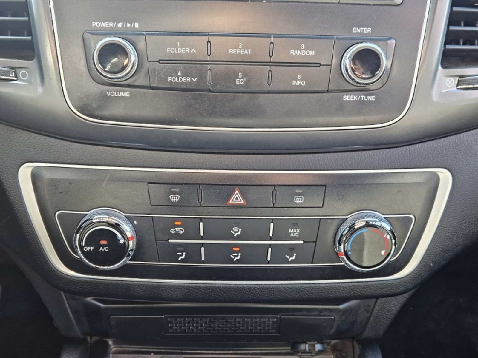 SsangYong GRAND MUSSO Musso Grand 2.2 4x2 Mt - Ql610 Euro Vi Mn 2023 - Imagen 13 de 20