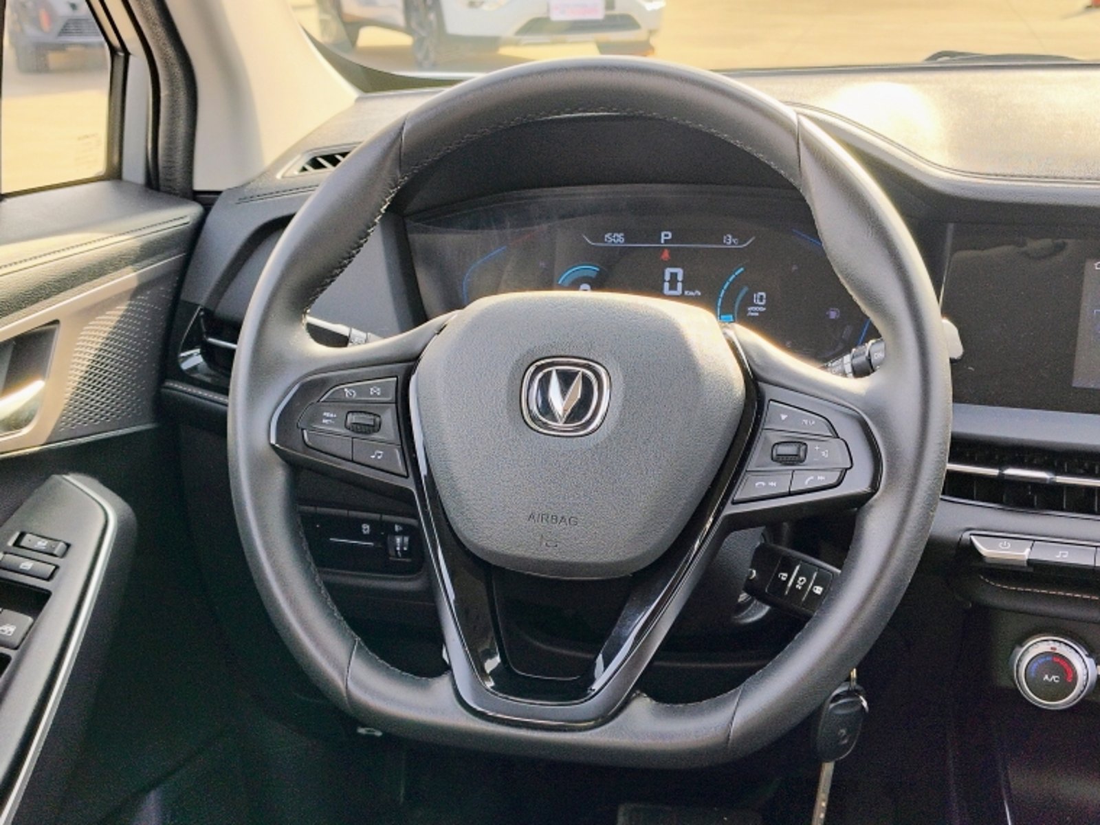 CHANGAN Cs15 1.5 Aut 2024 - Imagen 12 de 20