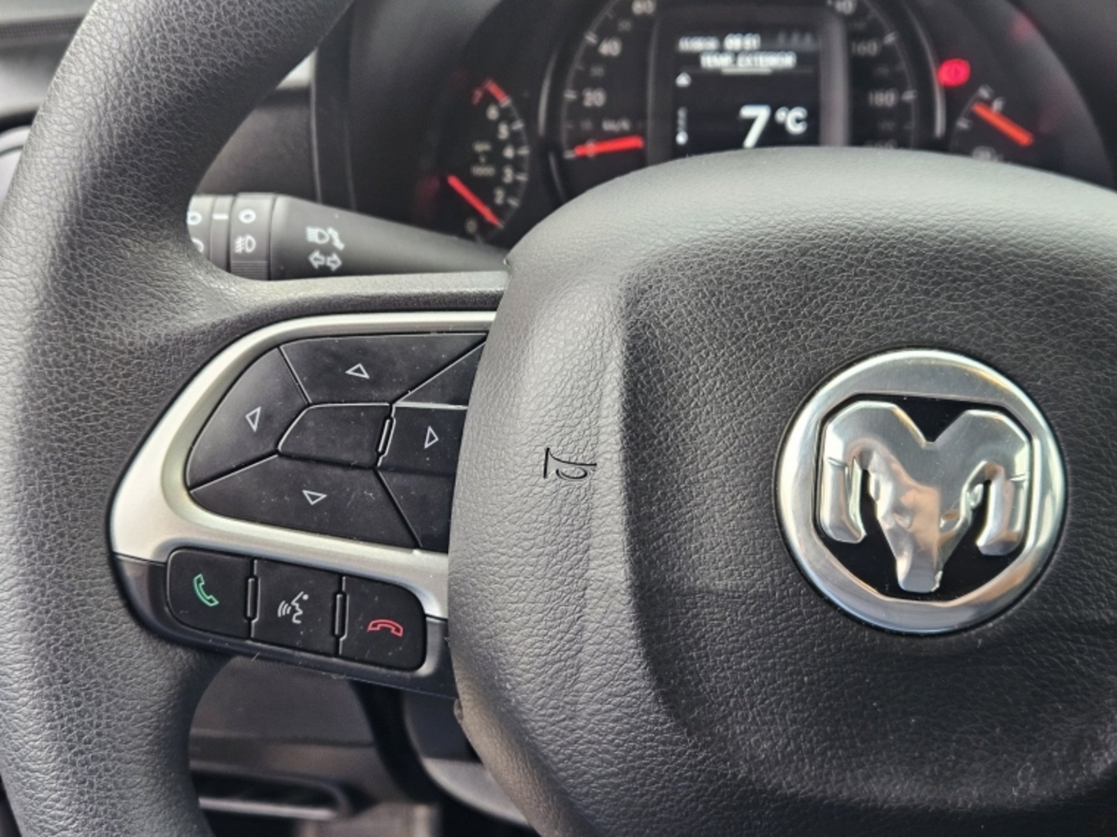RAM 700 Bighorn Crew Cab 1.3 Mt 2026 - Imagen 18 de 20