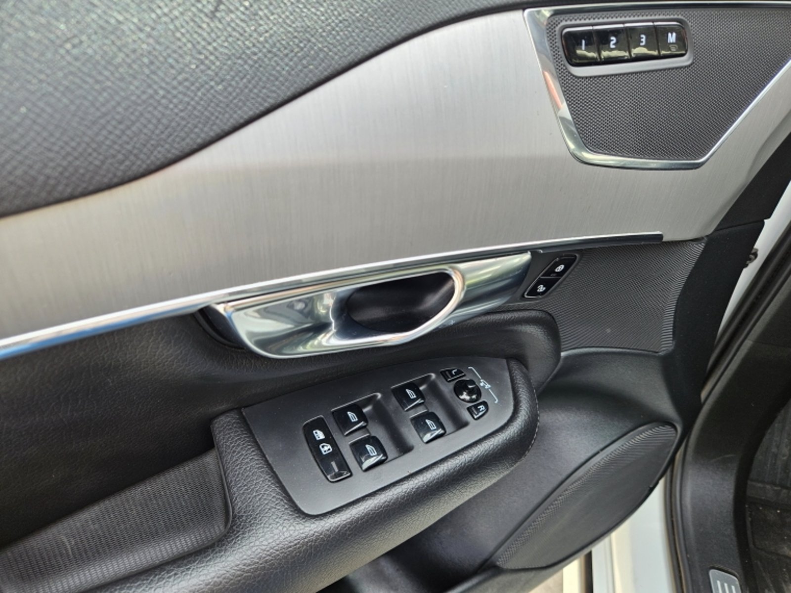 Volvo Xc90 D5 2.0 At 2022 - Imagen 15 de 20