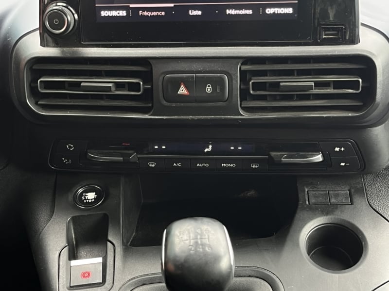 Peugeot Rifter Allure Blue Hdi 4x2 1.5 2023 - Imagen 20 de 20
