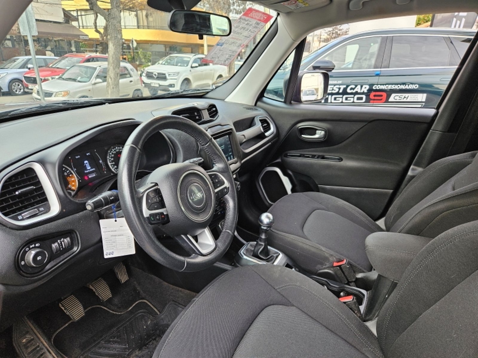 JEEP Renegade Sport 1.8 2022 - Imagen 12 de 20