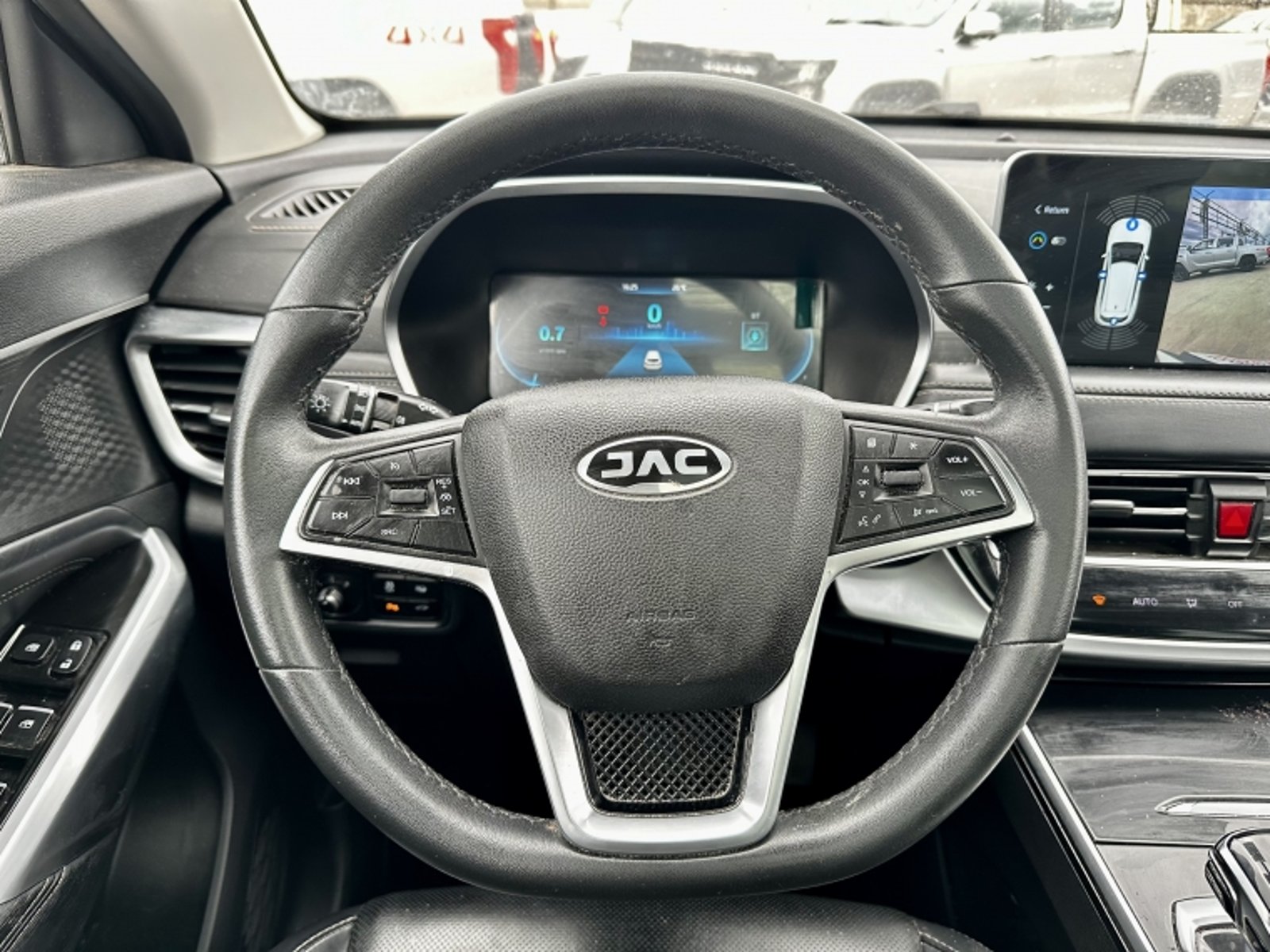 JAC Js8 Luxury 1.5 Aut 2023 - Imagen 9 de 20
