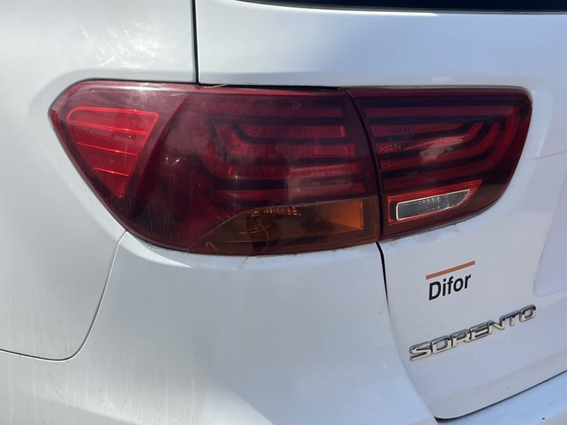 Kia Sorento Ex 2.4 2021 - Imagen 10 de 20