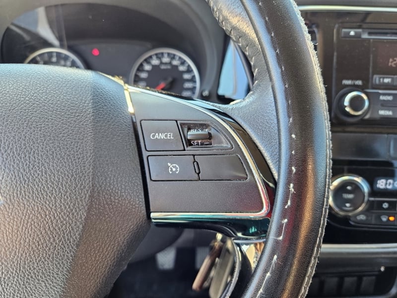 Mitsubishi Outlander 2.0 2018 - Imagen 17 de 20