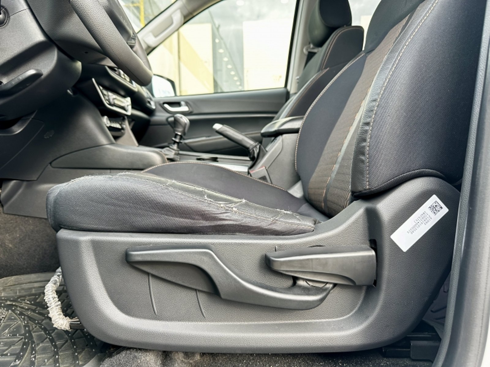 FOTON G7 Dcab 4x4 2.0 2023 - Imagen 16 de 20