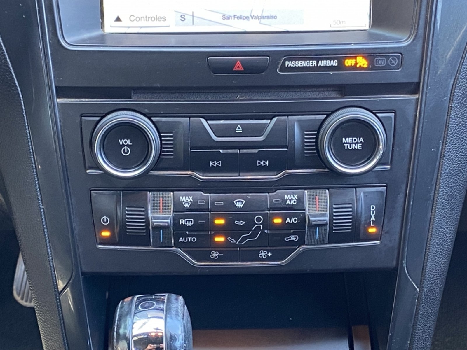 FORD Explorer Xlt 3.5 2018 - Imagen 13 de 20