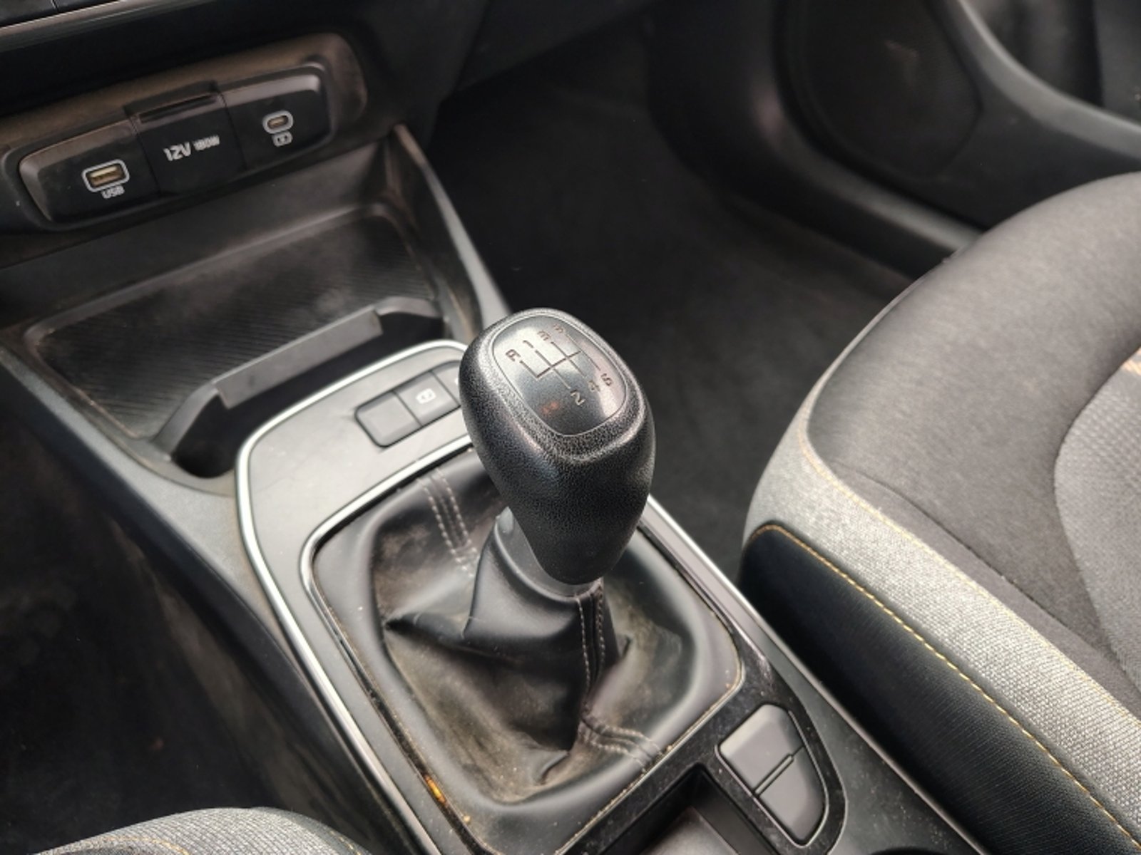 KIA K3 Cross Ex 1.4 2024 - Imagen 15 de 20