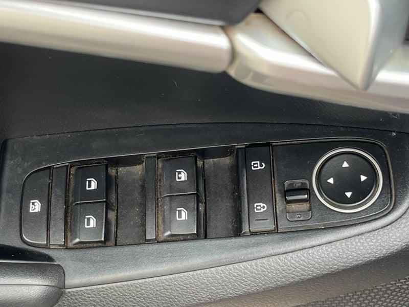 Kia Seltos Mpi 6mt 1.6 2023 - Imagen 14 de 20