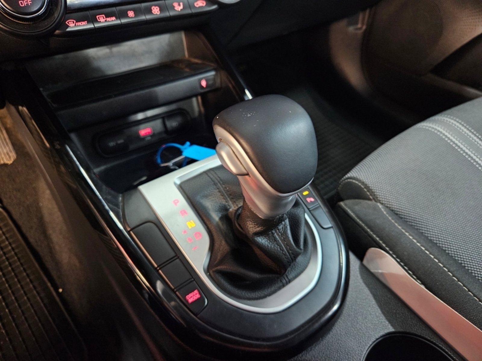 KIA Cerato Mpi 1.6 Aut 2023 - Imagen 19 de 20