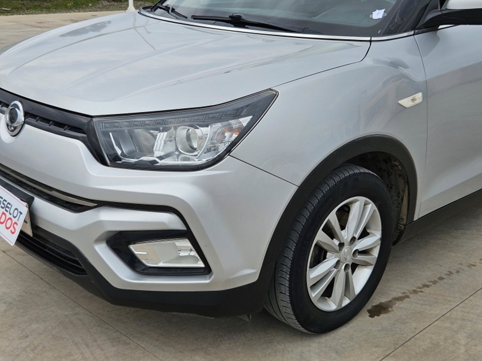 SsangYong Tivoli 1.6 2019 - Foto 2 de 20