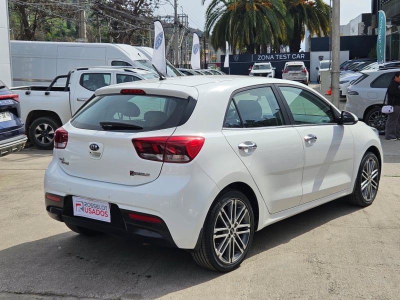 Kia Rio 5 Sport 1.6 2021 - Imagen 18 de 20