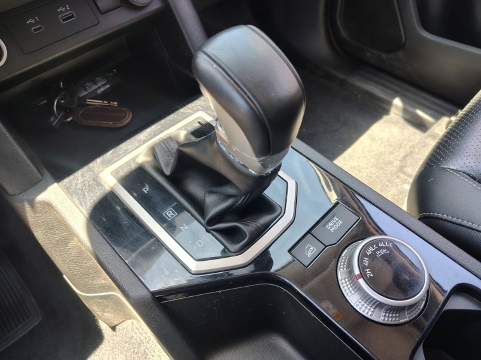 MITSUBISHI L200 New L200 D/c Dakar Xr Aut 2.4 4x4 2025 - Imagen 16 de 20