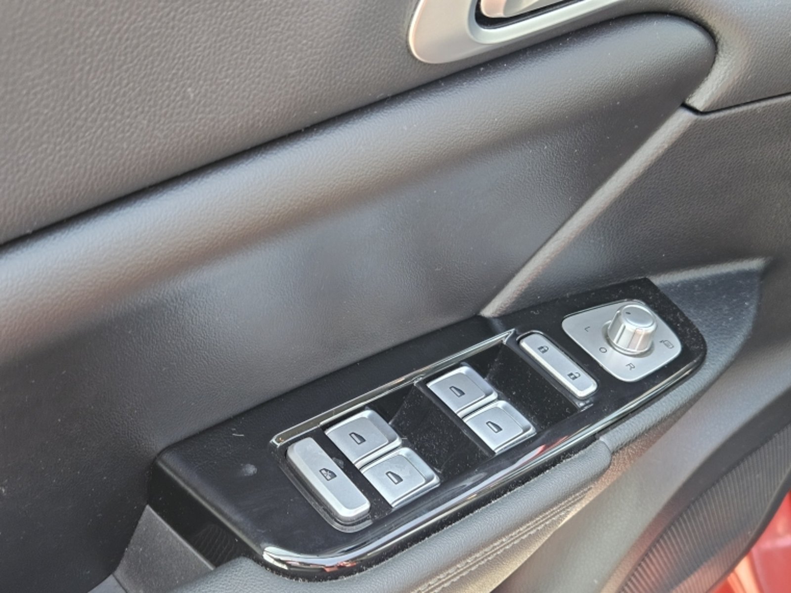 FOTON VIEW G9 4x4 2.0 Aut 2025 - Imagen 15 de 20