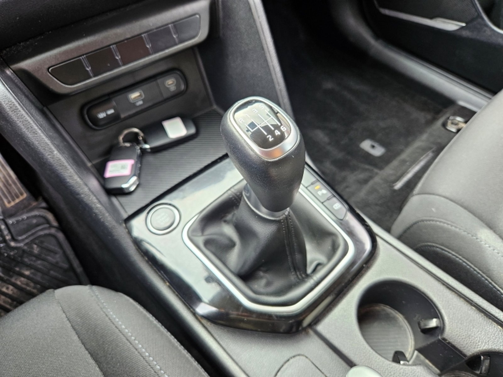 Kia Sportage Ex 2.0l 2023 - Imagen 16 de 20