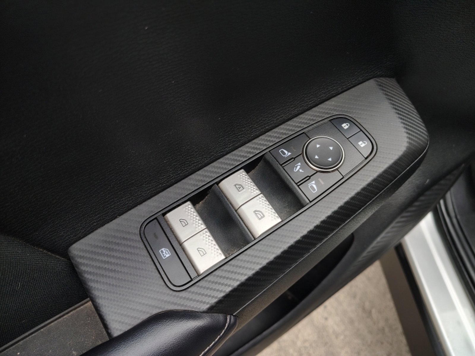 MITSUBISHI New Outlander 4x2 At Gl 2.5 Mn 2023 - Imagen 11 de 20