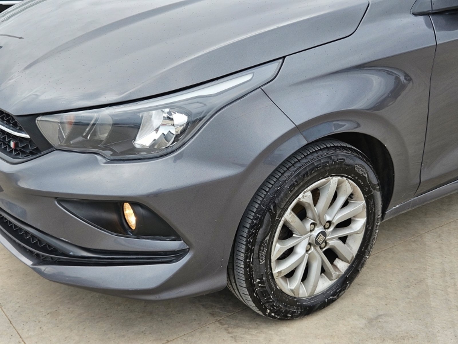 Fiat Cronos Drive 1.8 At 2022 - Foto 2 de 20