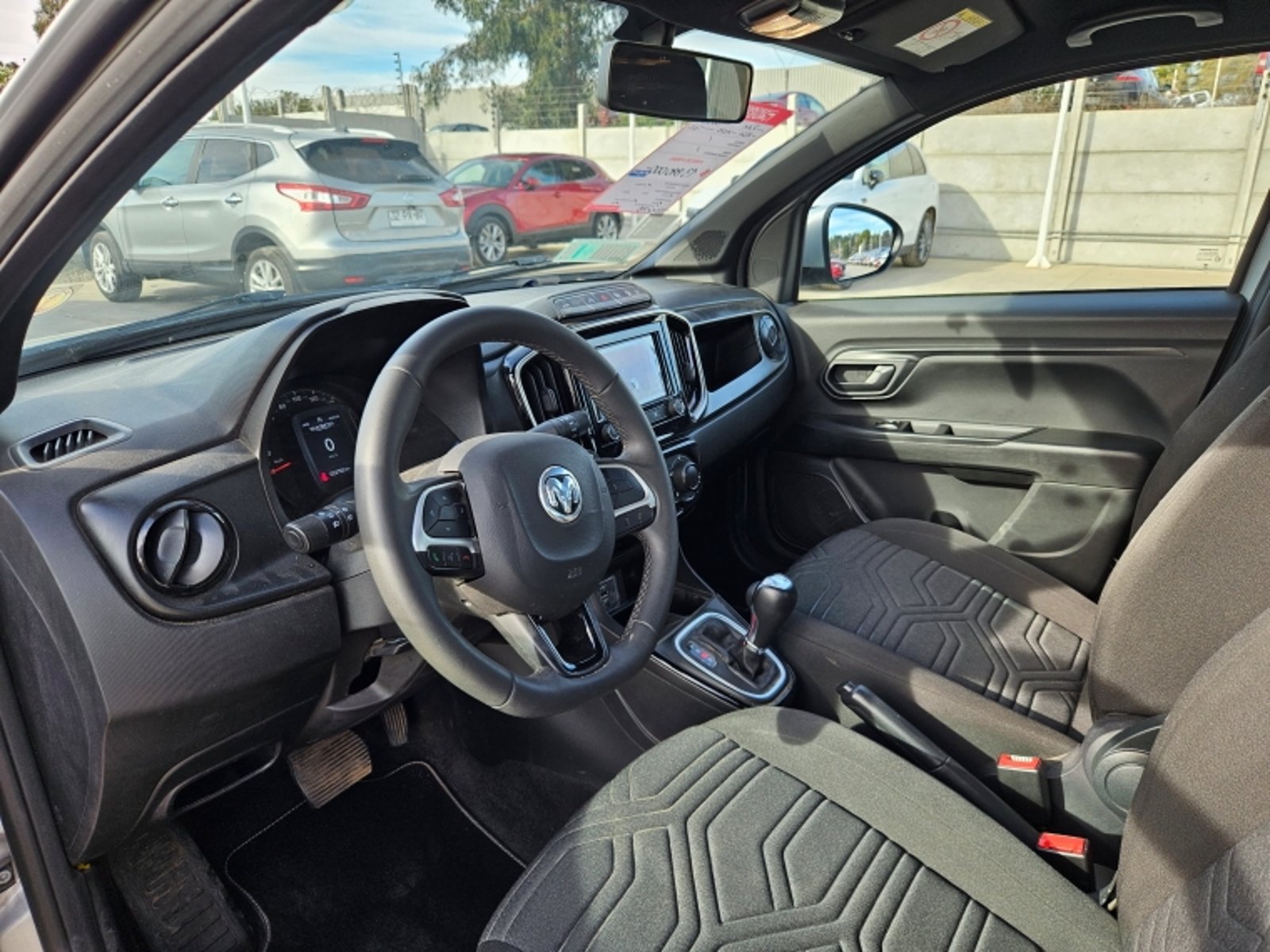 RAM 700 Bighorn 1.3 Aut 2024 - Imagen 12 de 20