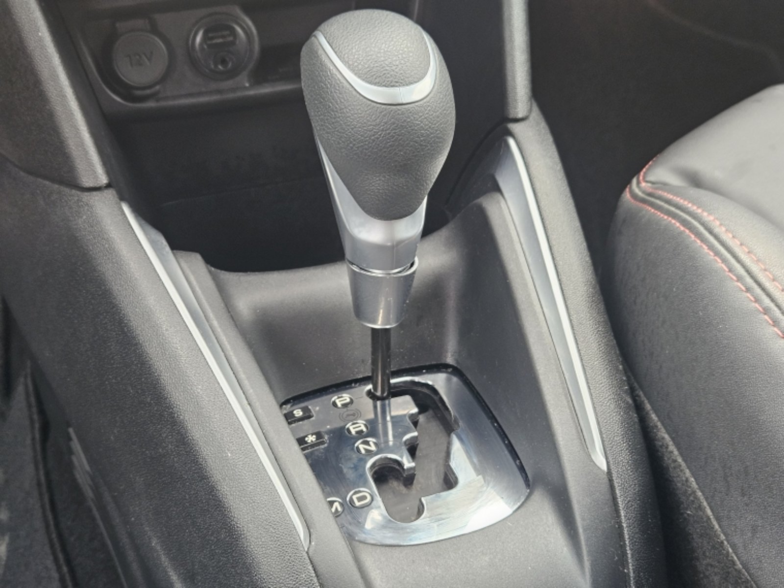 Peugeot 208 Gt Line 1.2 Aut 2016 - Imagen 13 de 20