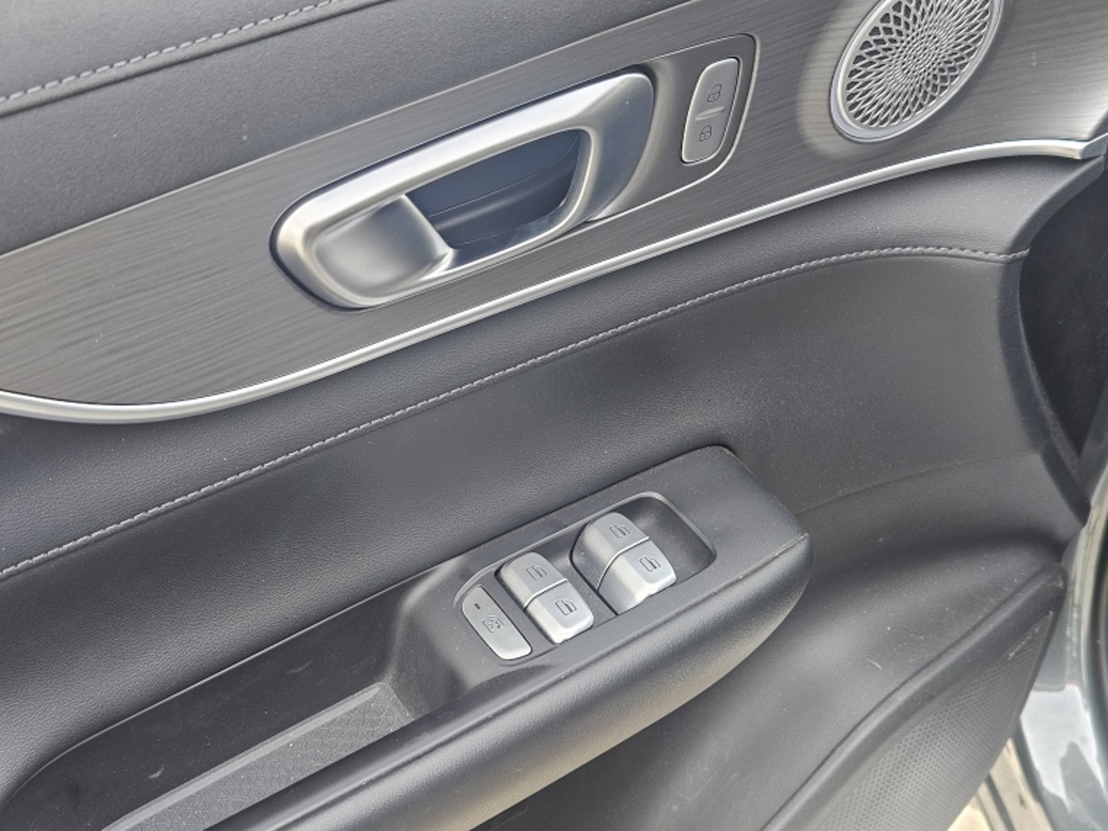 CHERY Tiggo 8 Pro Max 4x2 1.6 Aut 2026 - Imagen 14 de 20