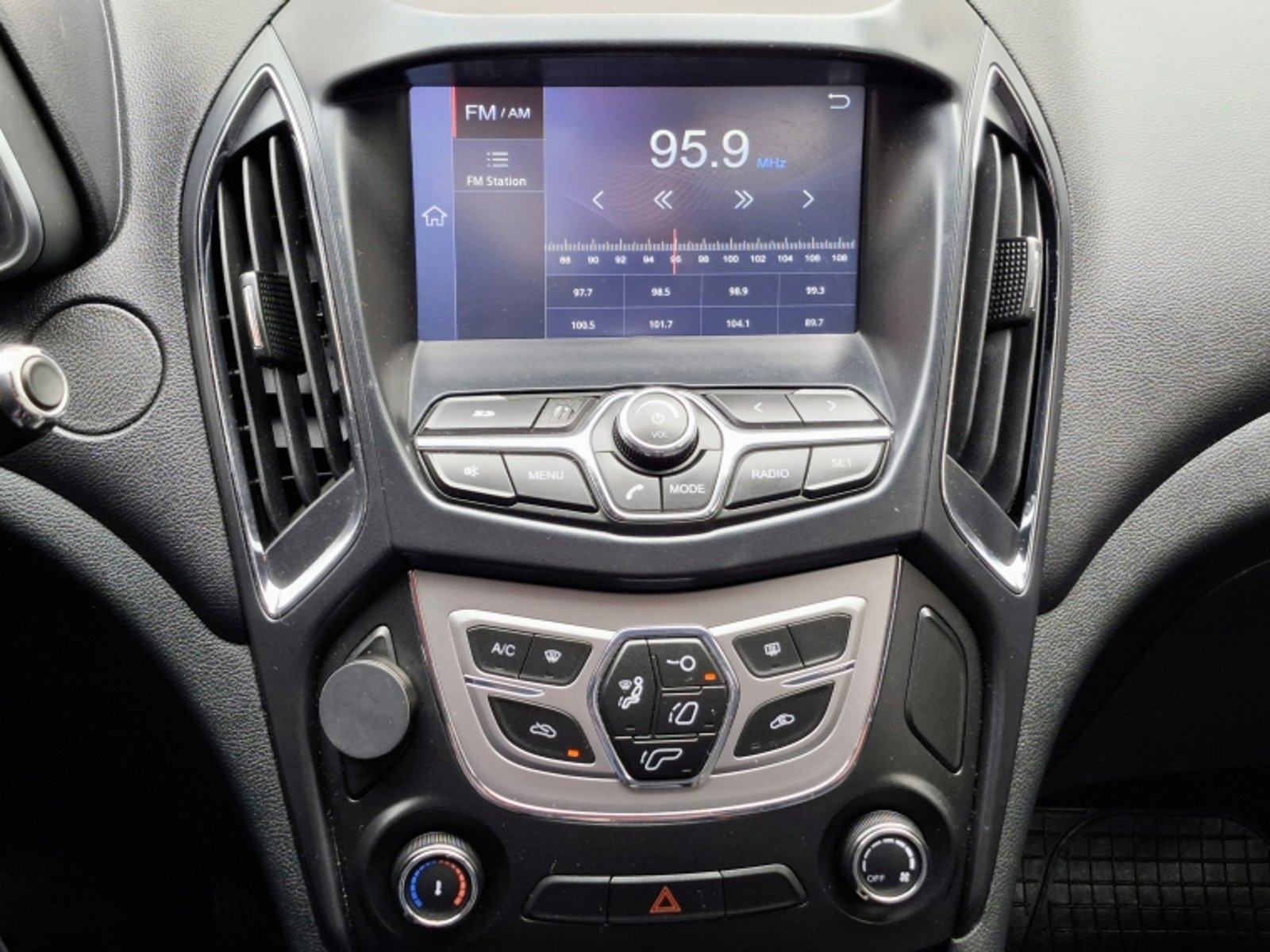 CHERY Arrizo 5 1.5 2022 - Imagen 13 de 20