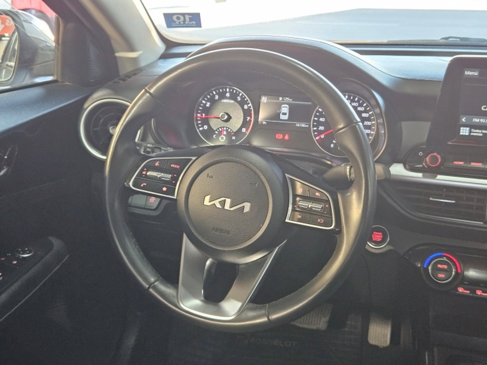 KIA Cerato Mpi 1.6 Aut 2023 - Imagen 12 de 20