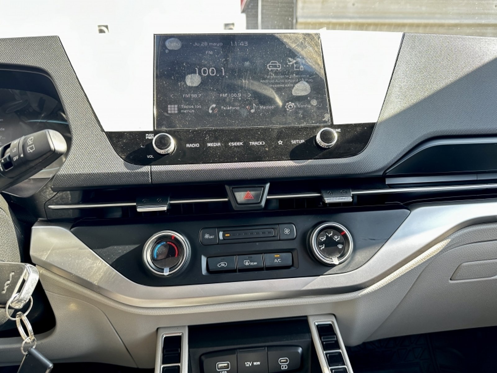KIA Carens Lx 1.5 2025 - Imagen 13 de 20